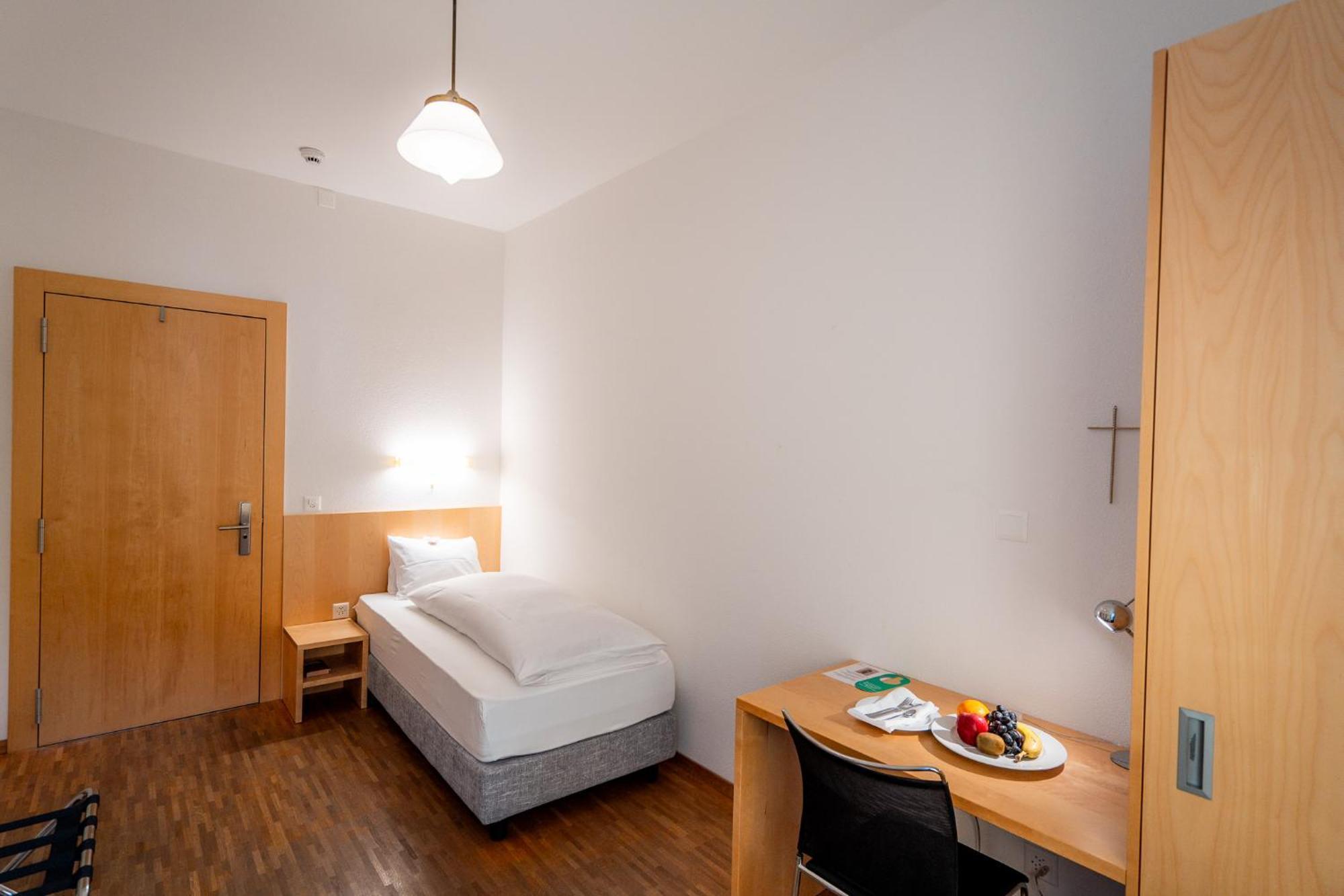 Hotel Haus Schoenstatt Contactless-Check-In Brig Bagian luar foto